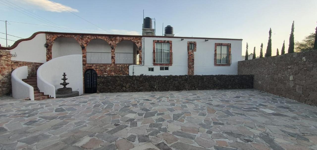 Hotel Beraka Bernal Eksteriør billede