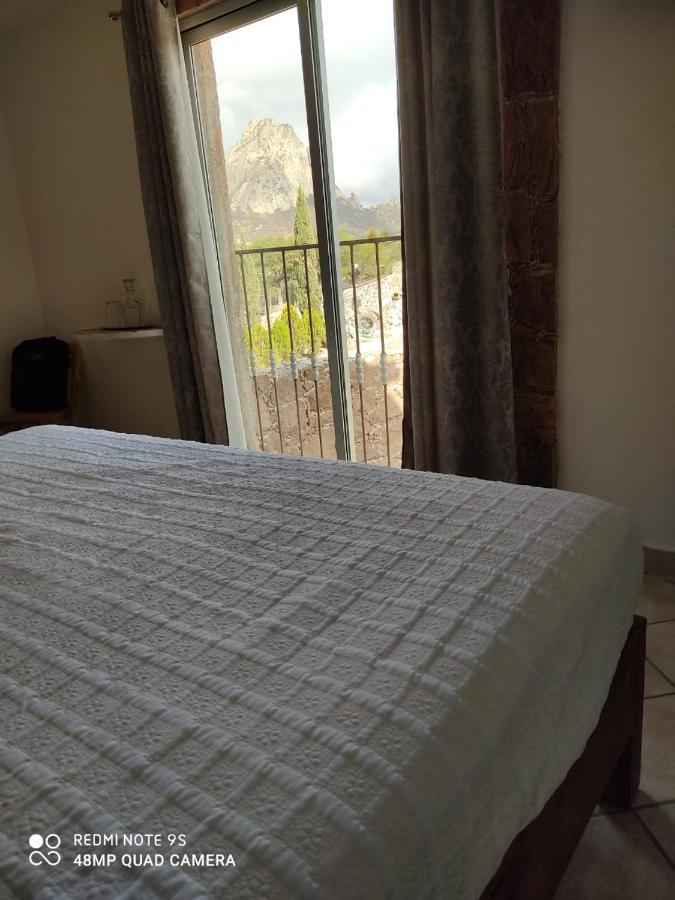 Hotel Beraka Bernal Eksteriør billede